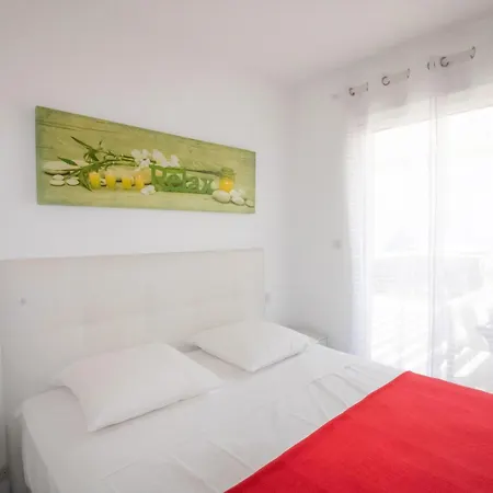 شقة Superbe Neuf Climatise *