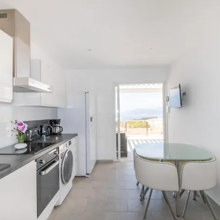 Superbe Neuf Climatise Albitreccia