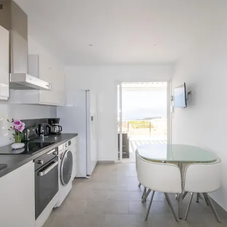 Apartment Superbe Neuf Climatise *